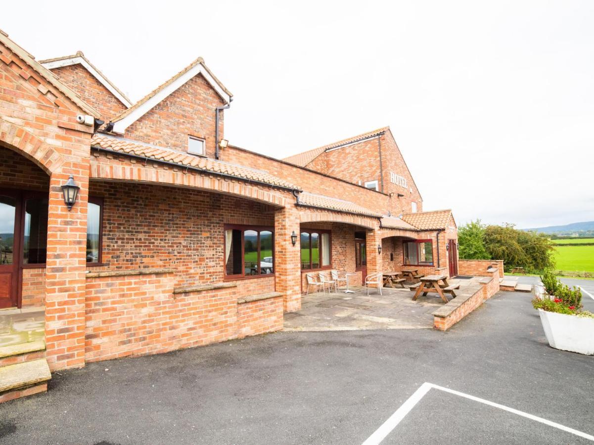 Oyo White Horse Lodge Hotel, East Thirsk Bagby Kültér fotó